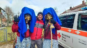 Friedliche Hästräger erfreuen Rotes Kreuz im Kreisverband Freiburg