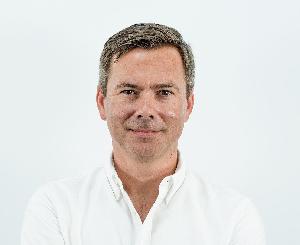 Holger Neinhaus wird geschäftsführender Vorstand am ZKM in Karlsruhe