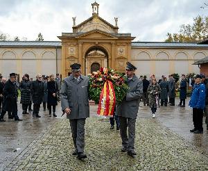 Volkstrauertag auf Jüdischem Friedhof, Hauptfriedhof und in vielen Stadtteilen