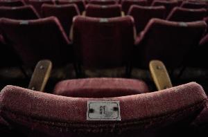 Freiburg: Kommunales Kino braucht neue Kinosessel